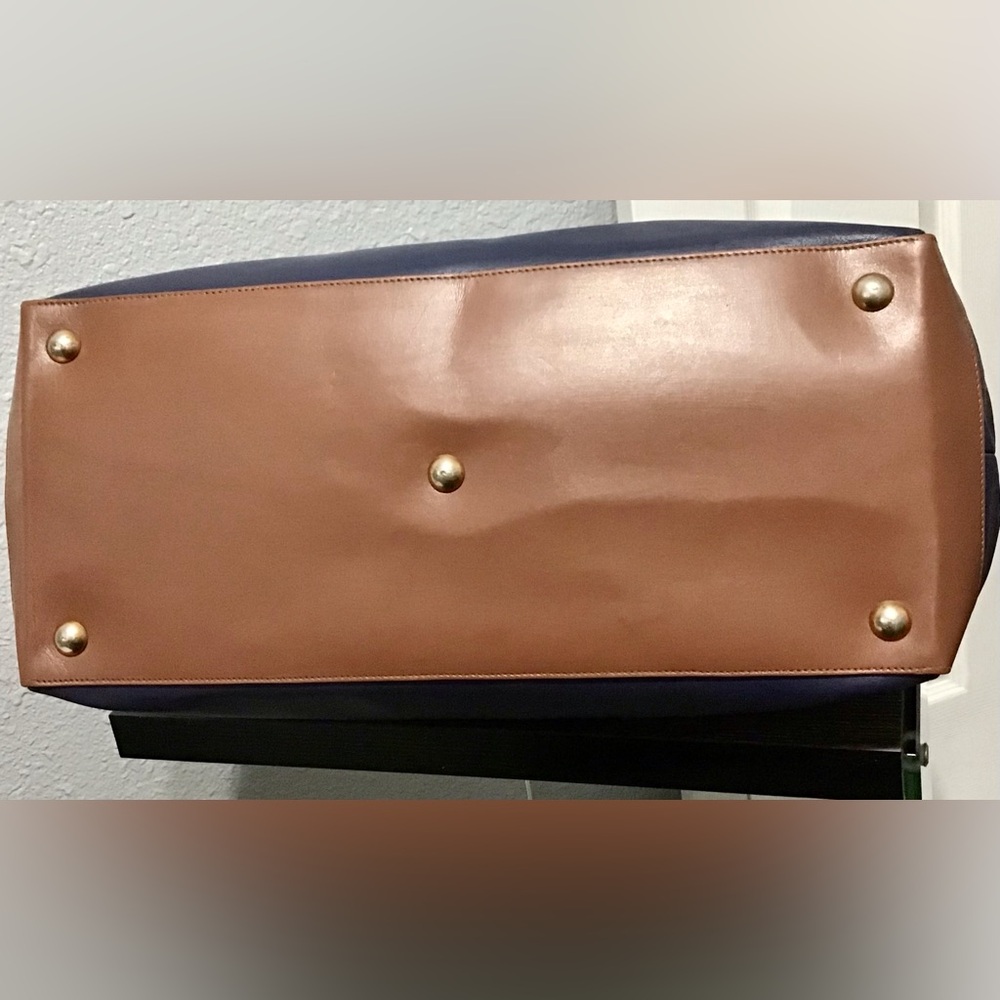 Gucci Travel Bags - Picture 7 of 14